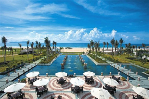 吴亦凡为什么被踢（吴亦凡为什么被踢裆）